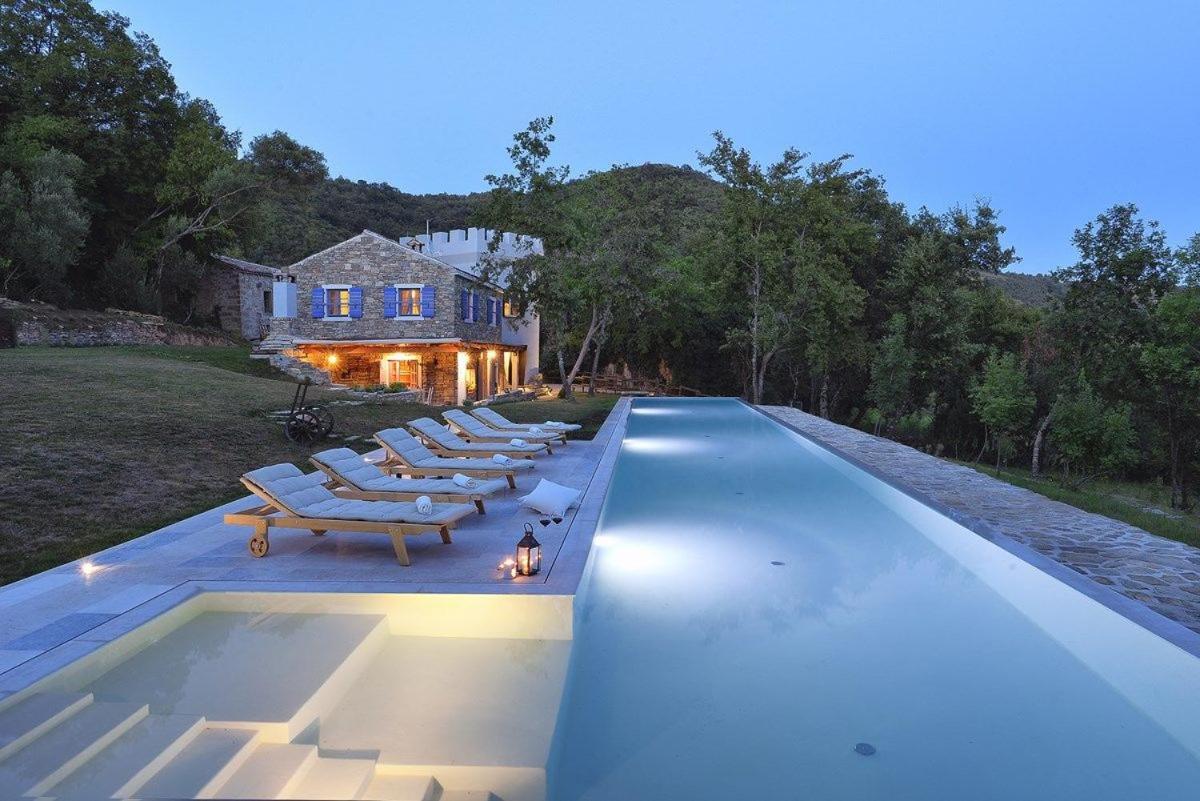 Villa Torrecorta 그로즈냔 외부 사진